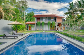 Hasthri Boutique Grey Chalet in Ahangama with pool Near Beach